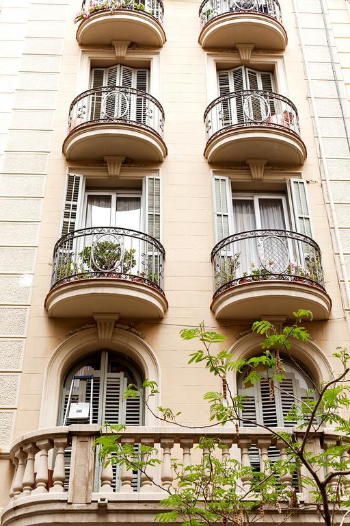 Piso En Poblesec Apartment Barcelona Bagian luar foto