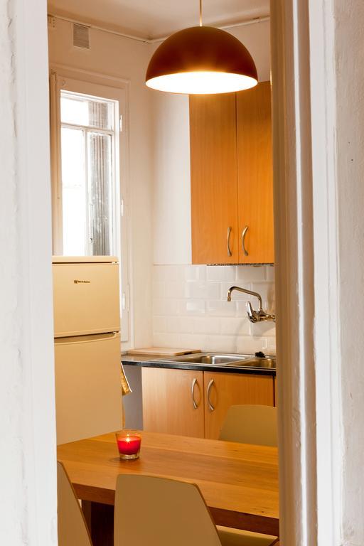 Piso En Poblesec Apartment Barcelona Bagian luar foto